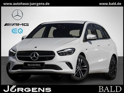 Gebraucht Mercedes B250e Progressive 218 PS (160 kW) 2025 Weiß Van / Kleinbus