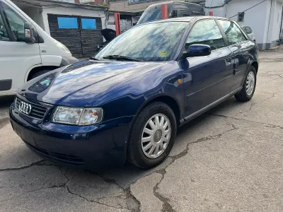Używany Audi A3 125 KM (91 kW) 1997 Niebieski Hatchback