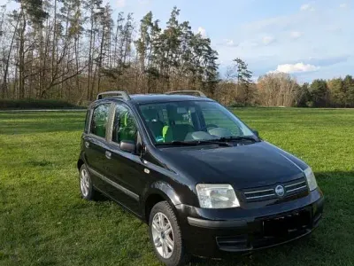 Second-hand Fiat Panda 60 CP (44 kW) 2006 Negru Hatchback