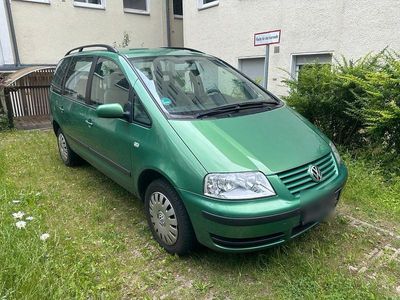 VW Sharan