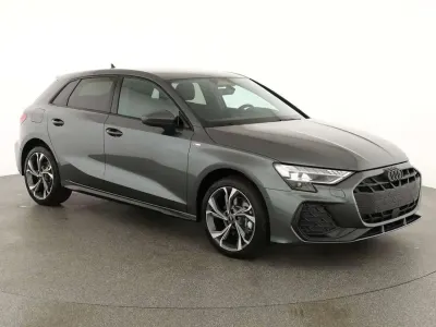 Neu Audi A3 S-Line 204 PS (150 kW) 2026 Daytonagrau perleffekt Limousine