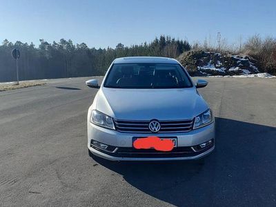 Gebraucht VW Passat Comfortline 140 PS (102 kW) 2011 Silber Limousine