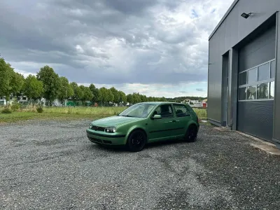 Gebraucht VW Golf III Basis 75 PS (55 kW) 1999 Grün Kleinwagen