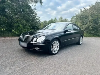 Gebraucht Mercedes E280 Classic 190 PS (139 kW) 2007 Schwarz Limousine