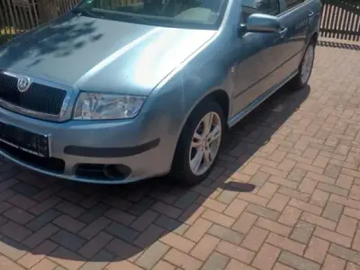 Używany Skoda Fabia Ambiente 64 KM (47 kW) 2006 Szary Hatchback