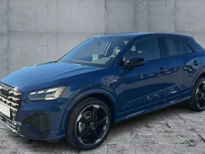 Nouă Audi Q2 S-Line 150 CP (110 kW) 2026 Albastru SUV