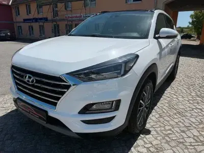 Gebraucht Hyundai Tucson Trend 177 PS (130 kW) 2019 Weiß SUV