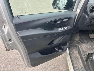 Gebraucht Mercedes Vito 136 PS (100 kW) 2017 Silber Van