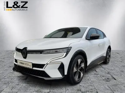 Brugt Renault Megane E-Tech Equilibre 96 kW (131 HK) 2022 Hvid Sedan