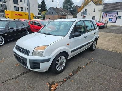 Gebraucht Ford Fusion Style 75 PS (55 kW) 2009 Weiß Limousine