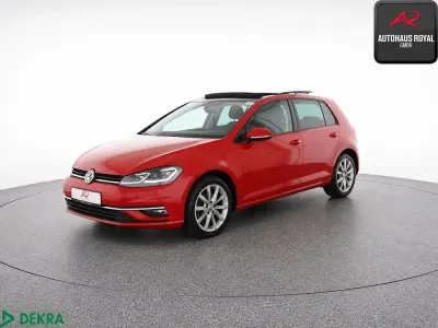 Gebraucht VW Golf VII Highline 150 PS (110 kW) 2019 Tornadorot Limousine