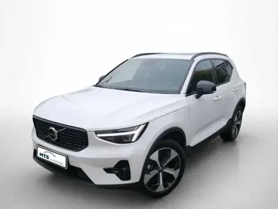 Gebraucht Volvo XC40 145 PS (106 kW) 2024 SUV