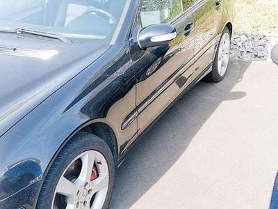 Mercedes C320