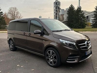 Usata Mercedes V250 Avantgarde 190 CV (139 kW) 2017 Marrone Monovolume