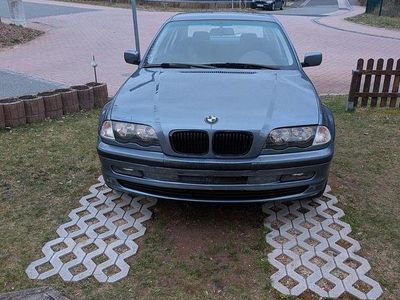 Gebraucht BMW 320 150 PS (110 kW) 1999 Blau Limousine