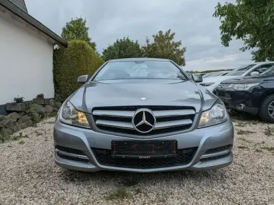 Gebraucht Mercedes C220 170 PS (125 kW) 2012 Grau Coupé