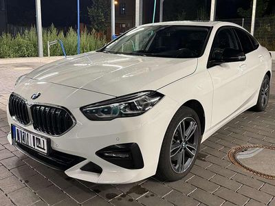 Weiß Gebraucht 2021 BMW 218 Sport Line Coupé | 26.500 € (Etwas zu teuer)