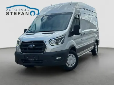 Używany Ford Transit Trend 131 KM (96 kW) 2021 Srebrny Minivan