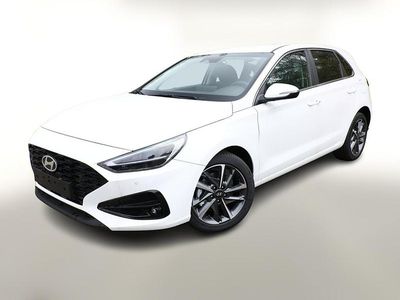 Neu Hyundai i30 101 PS (74 kW) 2026 Serenity white pearl Kleinwagen