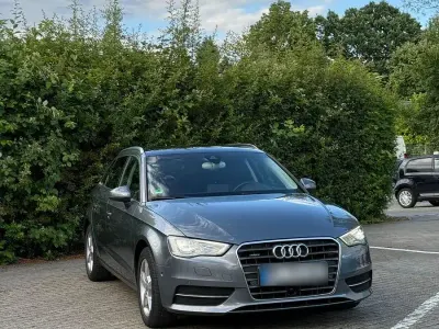 Gebraucht Audi A3 Ambition 184 PS (135 kW) 2015 Grau Limousine