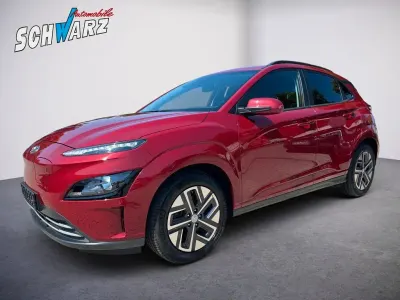 Gebraucht Hyundai Kona Edition 30+ 100 kW (136 PS) 2022 Rot SUV