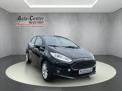 Gebraucht Ford Fiesta Titanium 185 PS (136 kW) 2015 Schwarz Kleinwagen
