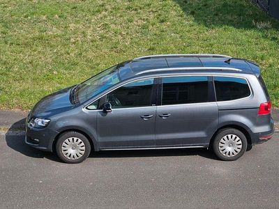 Gebraucht VW Sharan Style 140 PS (102 kW) 2012 Grau Van / Kleinbus