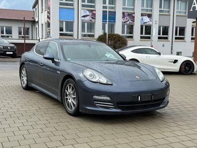 Porsche Panamera 4S