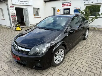 Gebraucht Opel Astra GTC OPC 179 PS (131 kW) 2008 Saphirschwarz mi2 Coupé