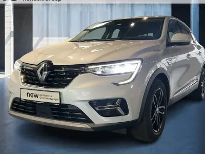 Gebraucht Renault Arkana Intens 140 PS (102 kW) 2022 Weiß SUV