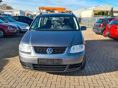 Grau Gebraucht 2006 VW Touran Goal Van / Kleinbus | 2.299 € (Fairer Preis)