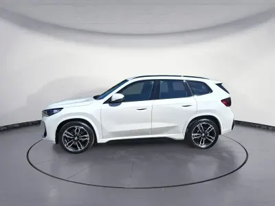 Gebraucht BMW X1 M Sport 170 PS (125 kW) 2025 Weiß SUV