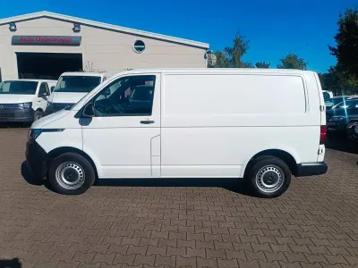 Gebraucht VW T6.1 110 PS (80 kW) 2023 Weiß Van