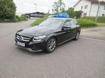 Obsidianschwarzmetallic Gebraucht 2014 Mercedes C200 Avantgarde Kombi | 12.800 € (Etwas zu teuer)