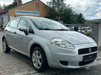 Gebraucht Fiat Punto Evo Dynamic 105 PS (77 kW) 2011 Kleinwagen