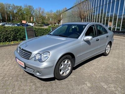 Gebraucht Mercedes C180 143 PS (105 kW) 2006 Silber Limousine
