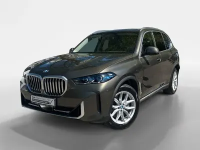 Gebraucht BMW X5 Sport Line 489 PS (359 kW) 2024 Grün SUV