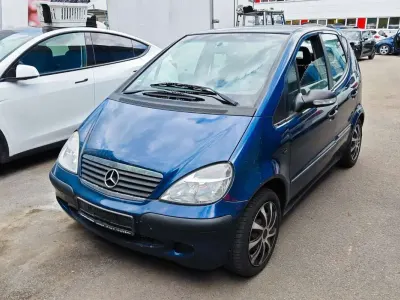 Gebraucht Mercedes A160 Classic 102 PS (75 kW) 2003 Blau Kleinwagen