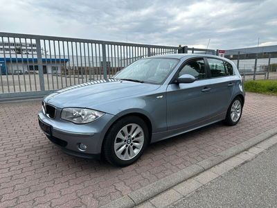 gebraucht BMW 118 i Lim. *Teilleder*PDC*4-türig*TÜV-Neu*