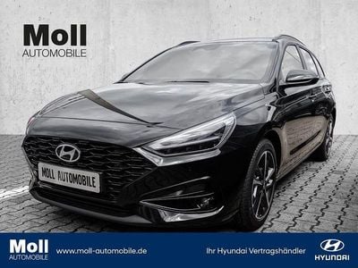Abyss black Gebraucht 2024 Hyundai i30 Advantage Kombi | 22.475 € (Guter Preis)