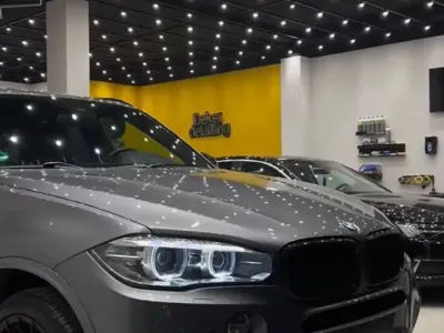 Gebraucht BMW X5 Sport Line 258 PS (189 kW) 2015 Grau SUV