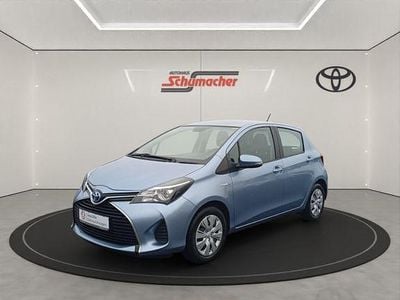 Gebraucht Toyota Yaris Hybrid 101 PS (74 kW) 2016 Blau Kleinwagen