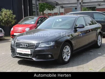 Usata Audi A4 Ambiente 120 CV (88 kW) 2009 Grigio Berlina