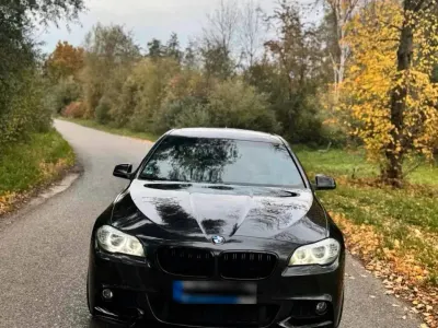 Gebraucht BMW 530 258 PS (189 kW) 2011 Grau Limousine