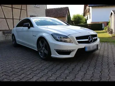 Gebraucht Mercedes CLS63 AMG AMG 525 PS (386 kW) 2011 Weiß Coupé