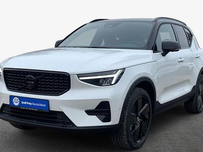 Neu Volvo XC40 Plus 163 PS (119 kW) 2026 Weiß SUV