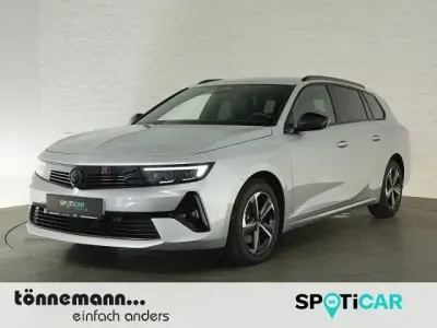 Gebraucht Opel Astra 131 PS (96 kW) 2024 Kristall silber Kleinwagen