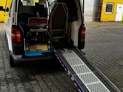 gebraucht VW T5 VW*RETTUNGSWAGEN*VOLLAUSRÜSTUNG*