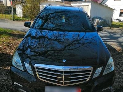 Usata Mercedes E350 230 CV (169 kW) 2010 Nero Station wagon
