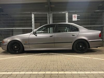 gebraucht BMW 523 i